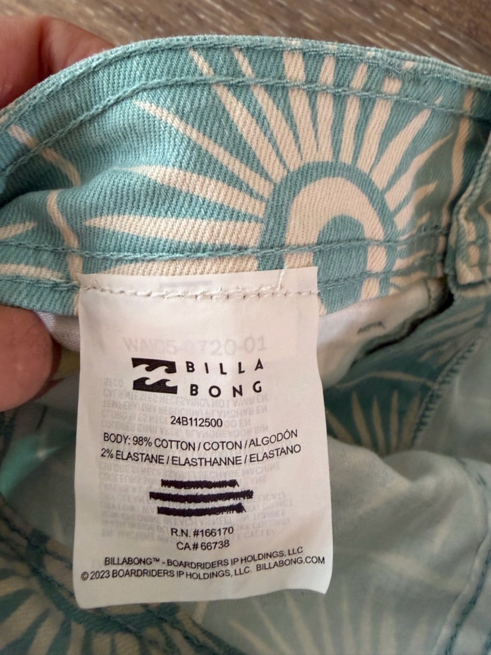 NWOT  Billabong Free fall Print Wide Leg Twill Pants in misty blue size 26 - Picture 8 of 11